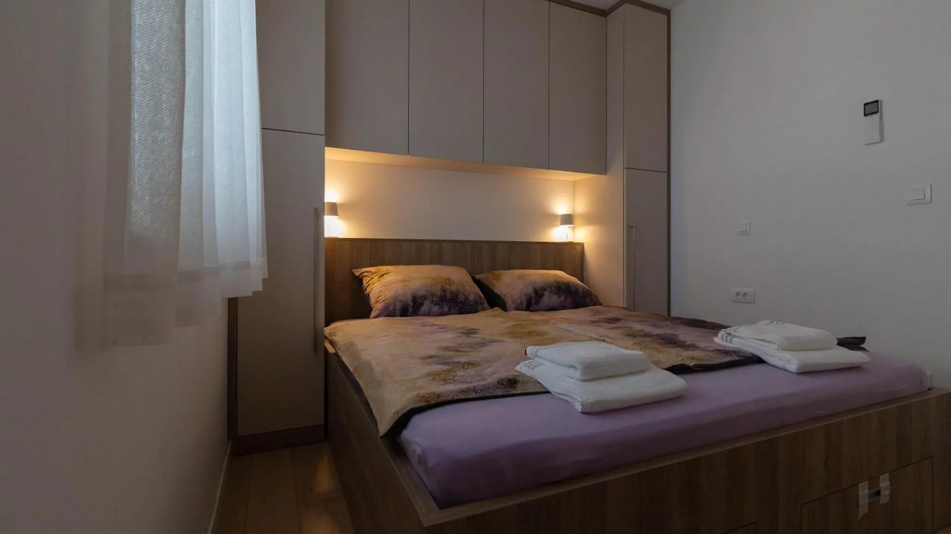 アパート Apartman Petrus ペトルチャネ クロアチア
